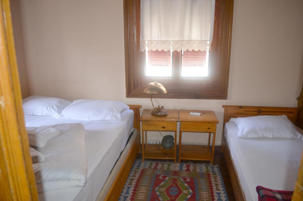 Bonjour Pension Ayvalik Room photo