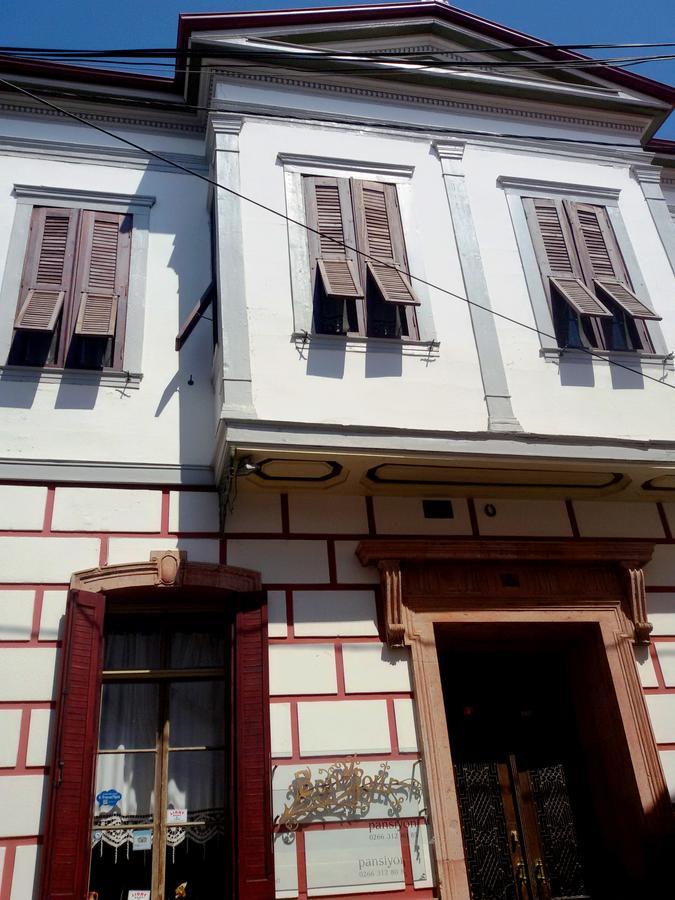 Bonjour Pension Ayvalik Exterior photo